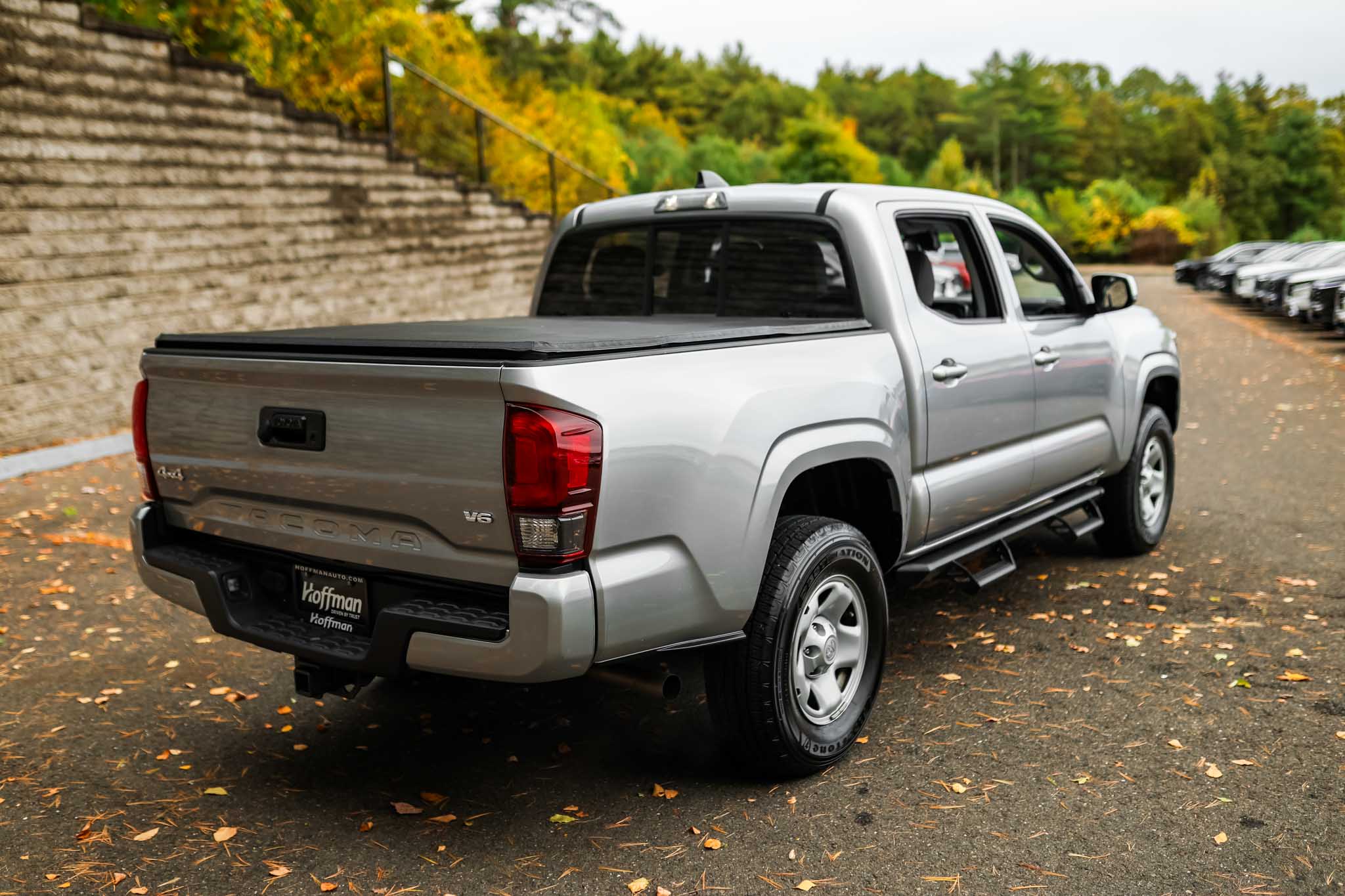 2023 Toyota Tacoma SR5 Double Cab photo 4