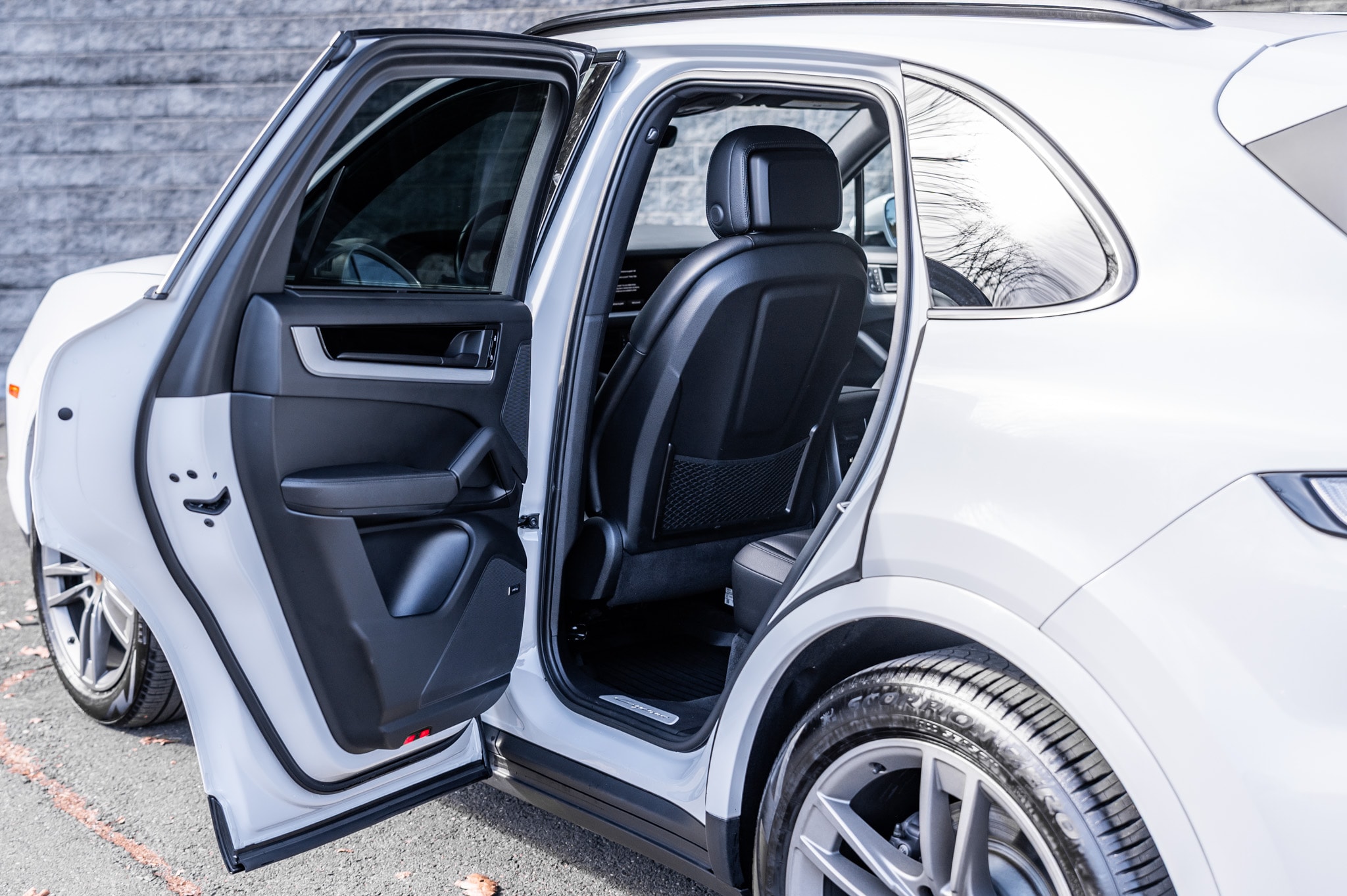 2024 Porsche Cayenne Base - Photo 20