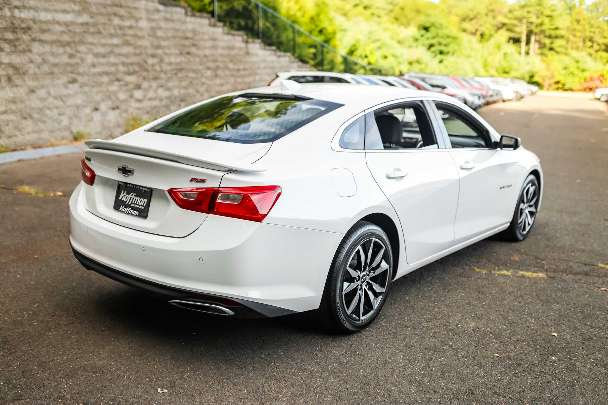 2025 Chevrolet Malibu RS photo 4