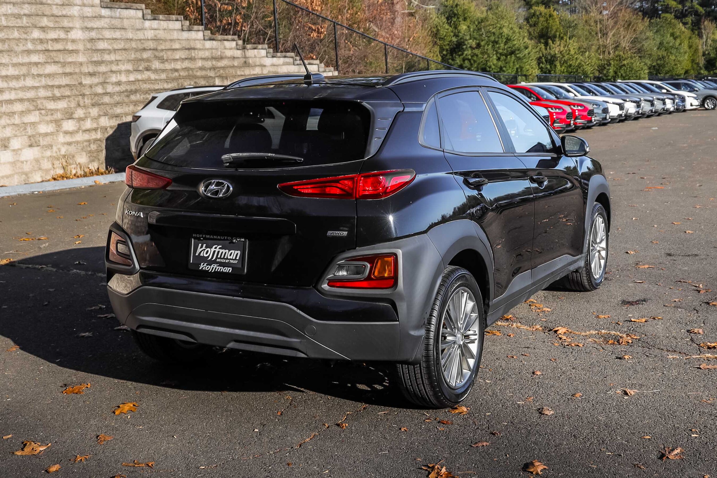 2019 Hyundai Kona SEL photo 2