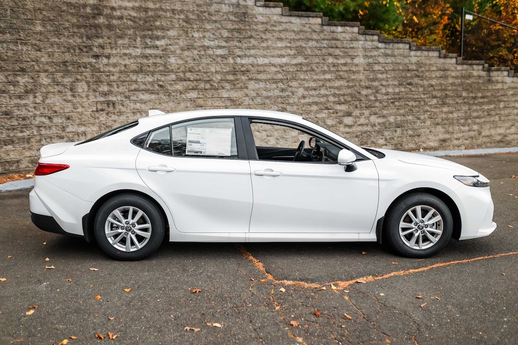 New 2025 Toyota Camry LE AWD LE AWD