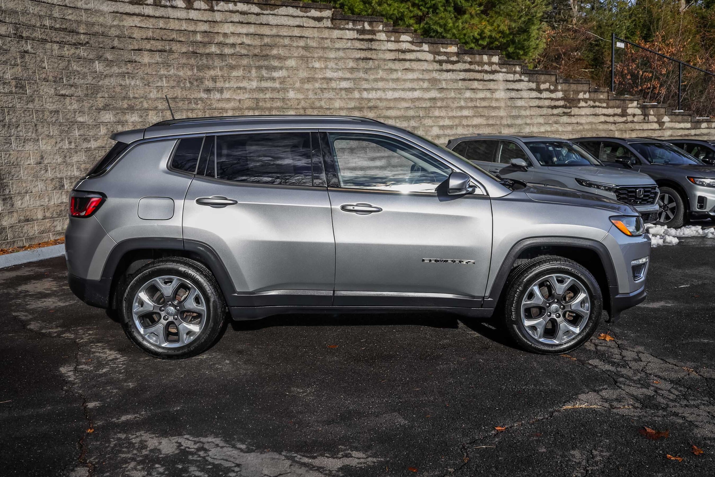 2019 Jeep Compass Limited photo 3