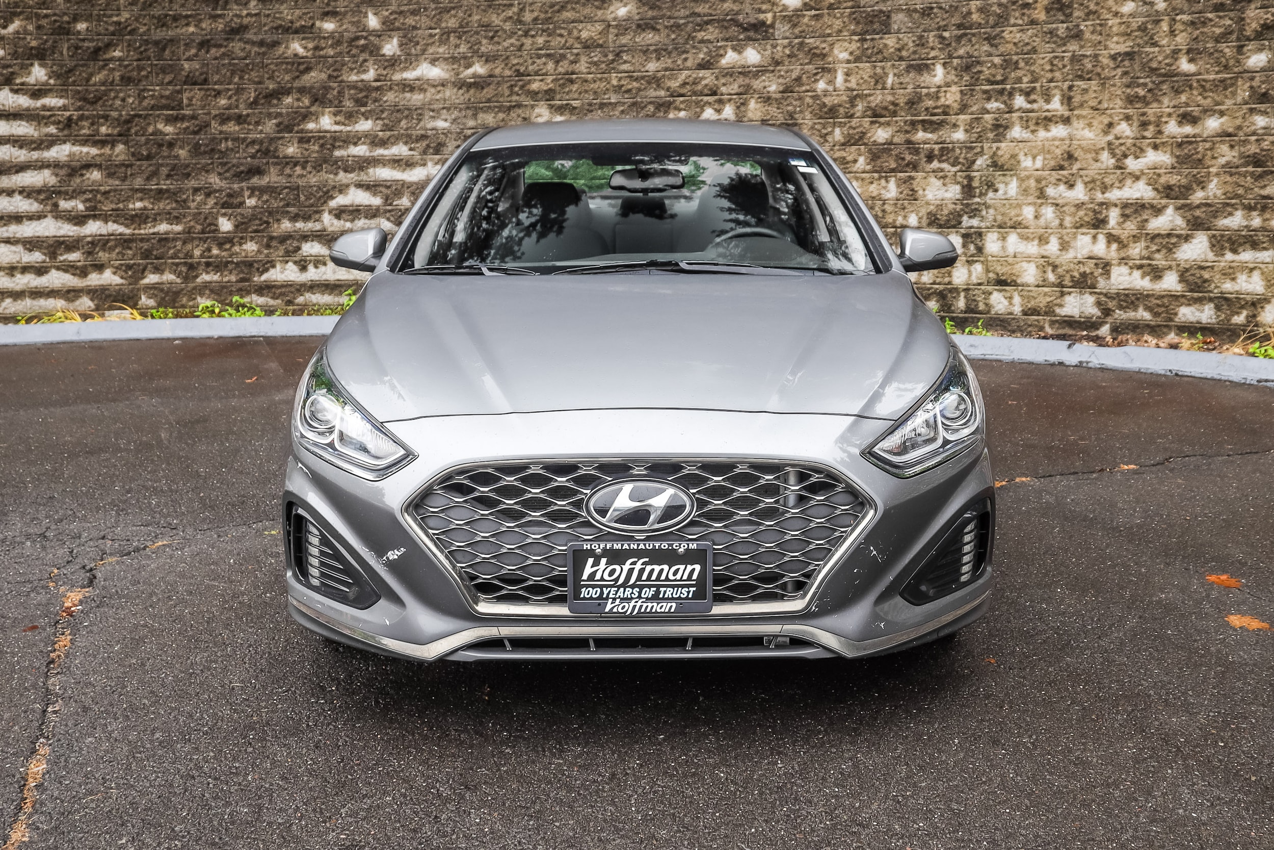 Used 2018 Hyundai Sonata SEL with VIN 5NPE34AF1JH728907 for sale in Simsbury, CT