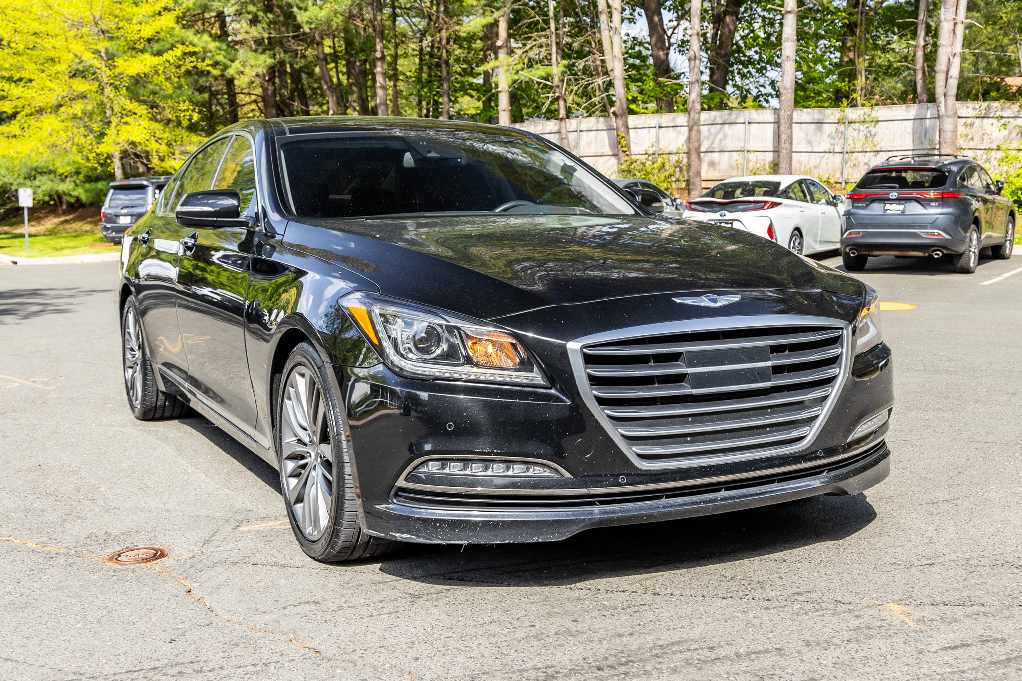 2015 Hyundai Genesis 5.0 RWD's photo