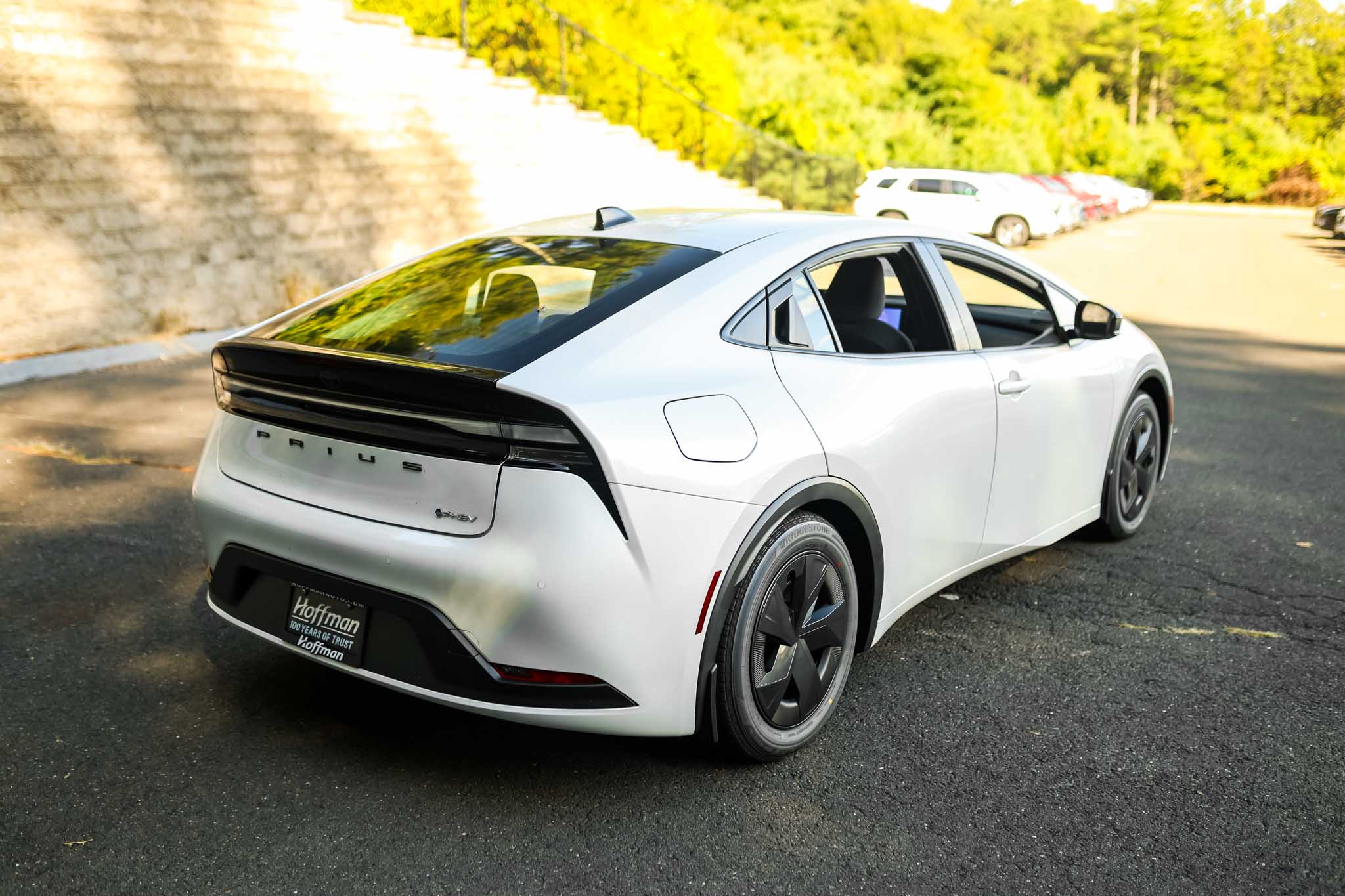 2026 Toyota Prius SE Plug-in Hybrid photo 3
