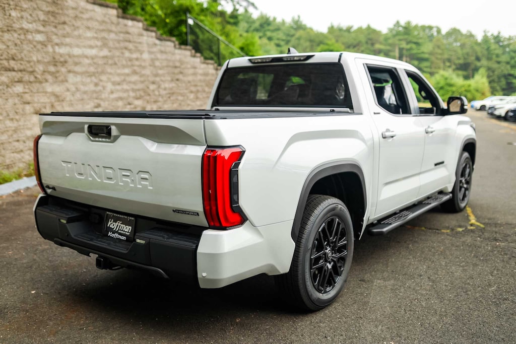 New 2025 Toyota Tundra i-FORCE MAX Limited LIMITED CREWMAX 5.5