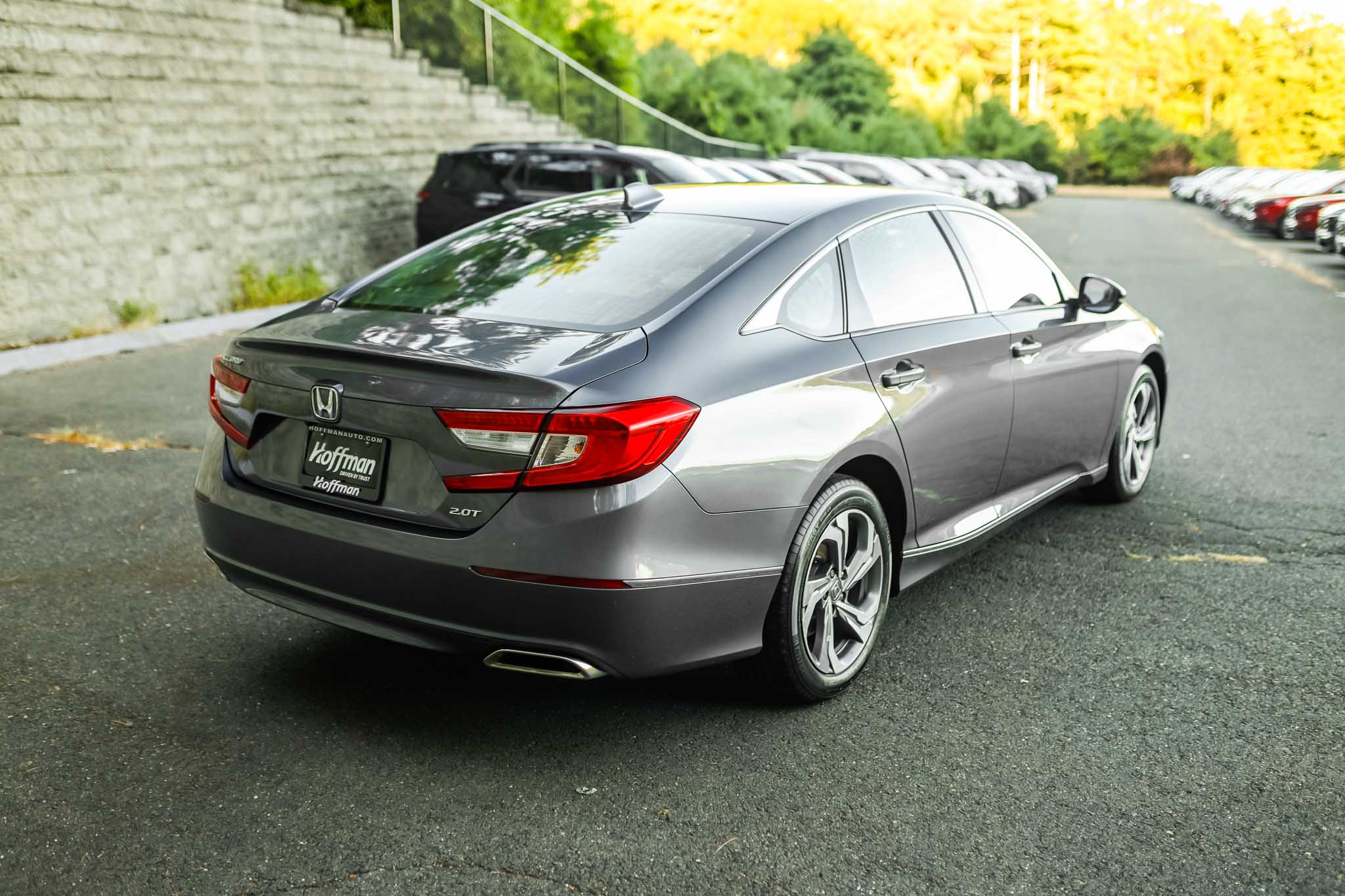 2018 Honda Accord EX-L 2.0T photo 3