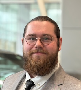 Staff member Derek Zinck from 95ceb0670ab3