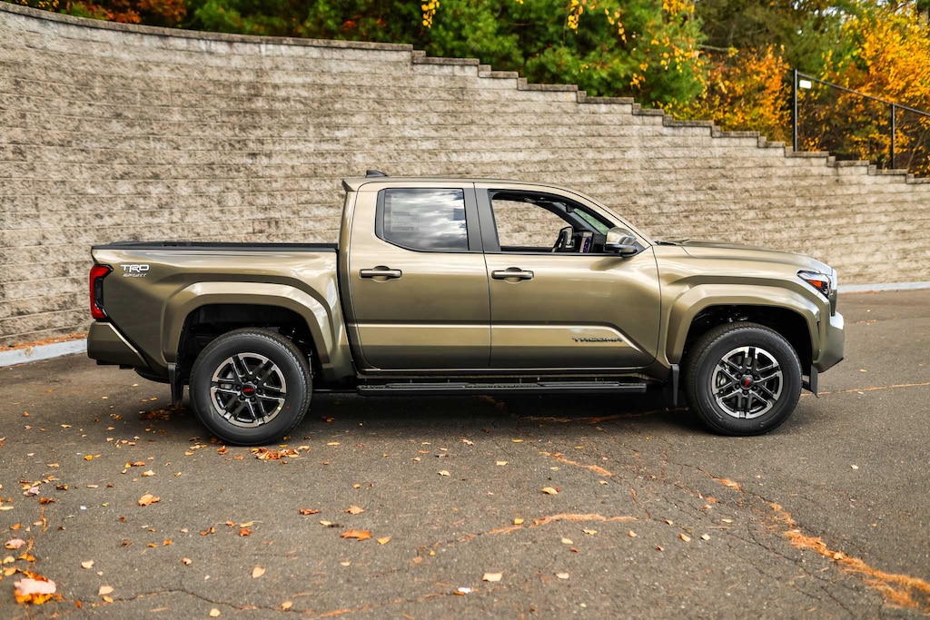 New 2025 Toyota Tacoma TRD Sport 4X4 DOUBLE CAB