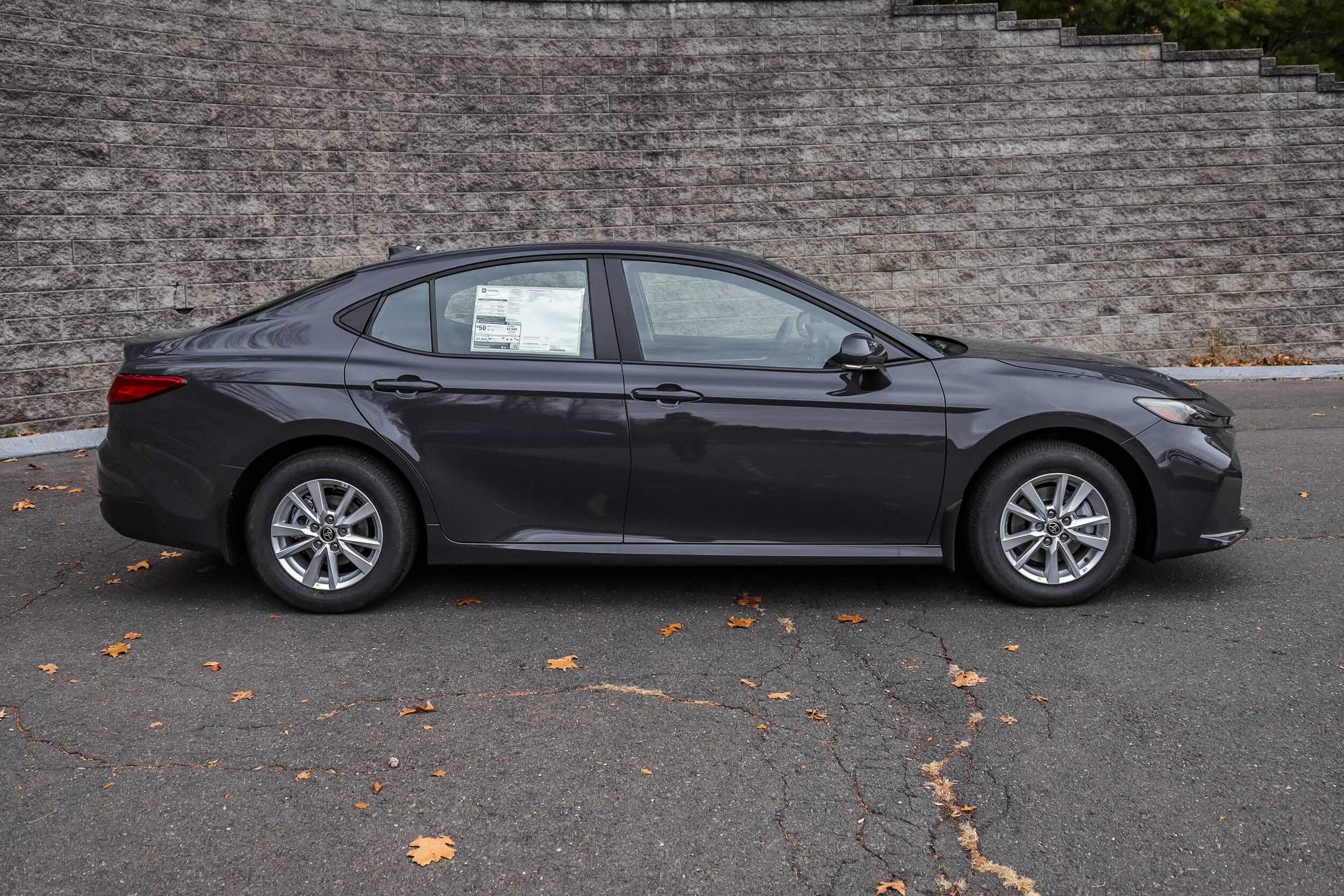 2026 Toyota Camry LE photo 2