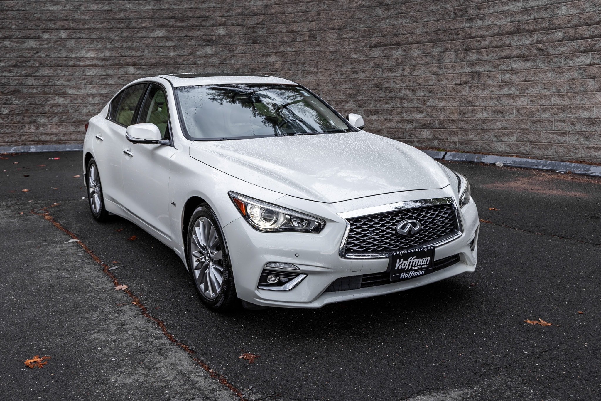 Used 2018 INFINITI Q50 LUXE with VIN JN1EV7ARXJM611101 for sale in Simsbury, CT