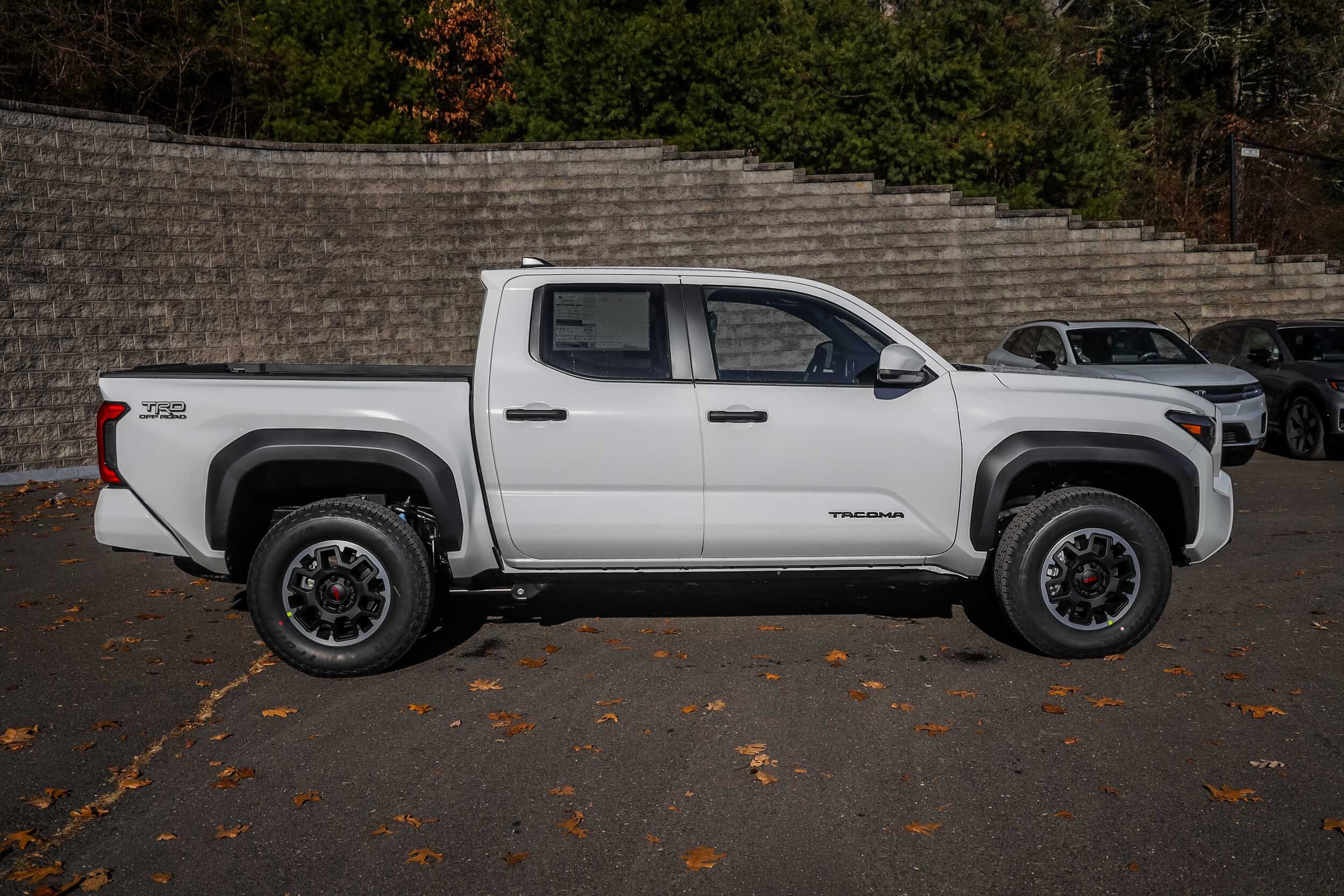 2026 Toyota Tacoma TRD Off-Road 4x4 Double Cab photo 2