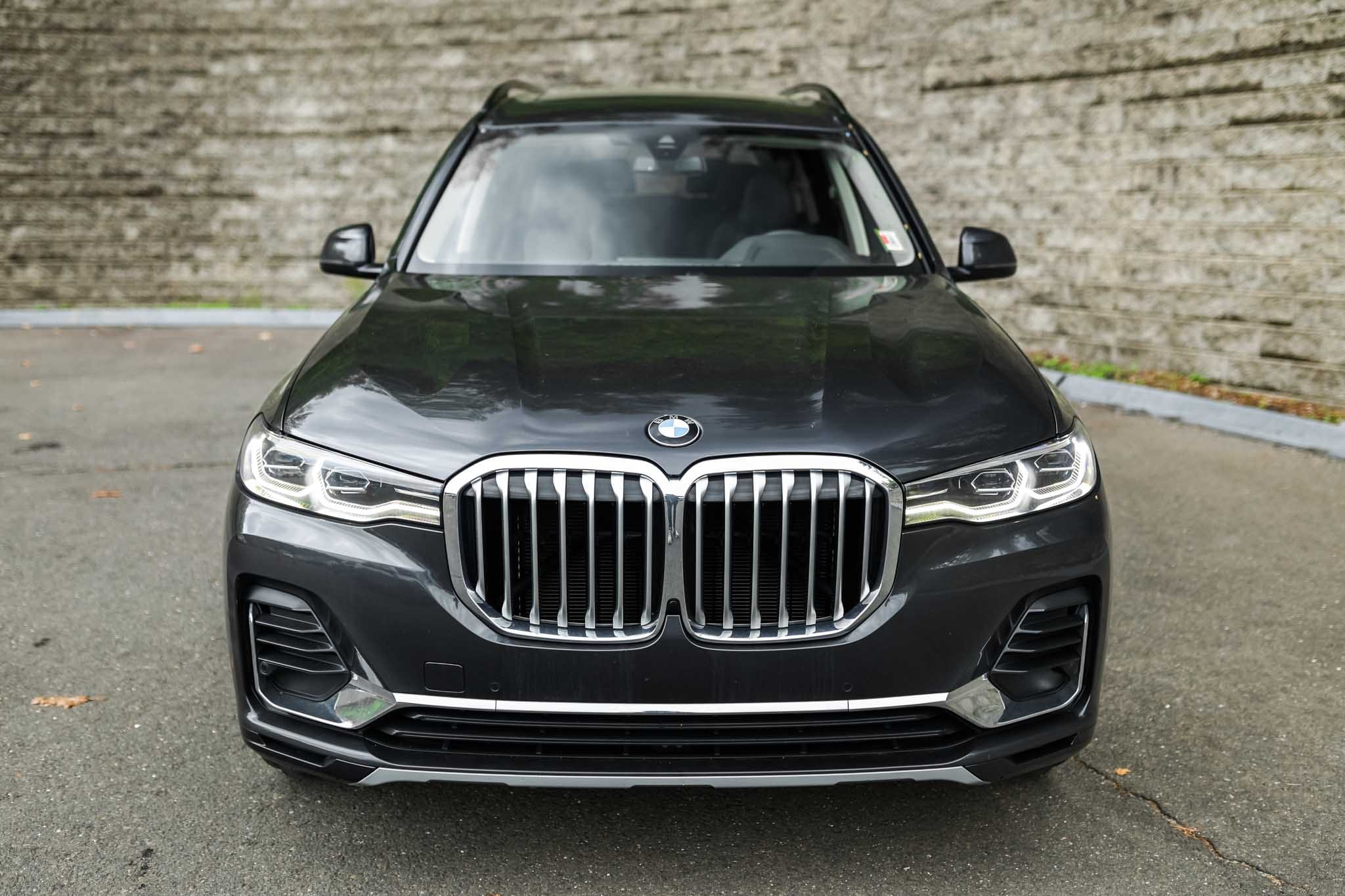 Used 2022 BMW X7 40i with VIN 5UXCW2C09N9L92030 for sale in Simsbury, CT