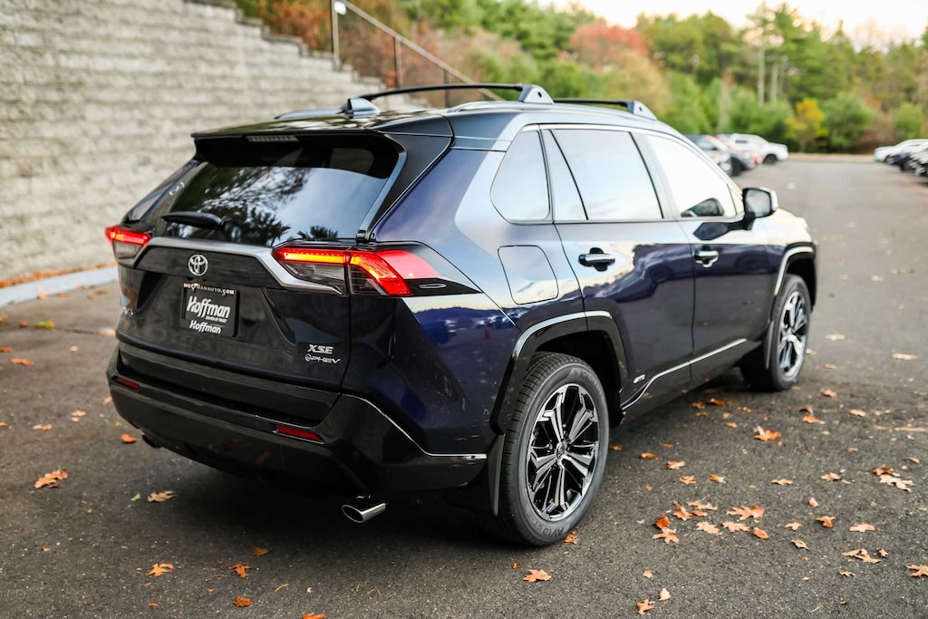 New 2025 Toyota RAV4 Plug-in Hybrid XSE PLUG-IN HYBRID