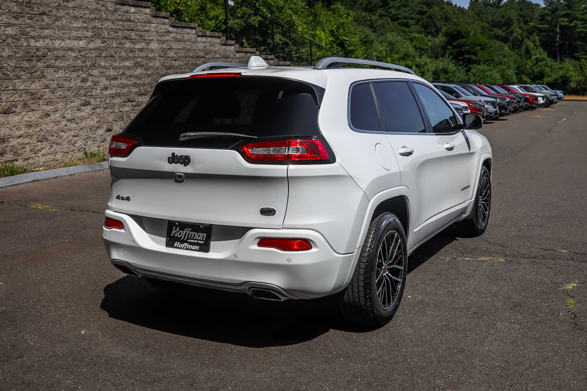 2018 Jeep Cherokee Overland photo 3