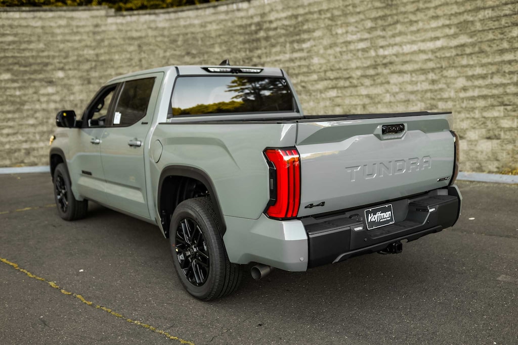 New 2026 Toyota Tundra i-FORCE MAX Limited LIMITED CREWMAX 5.5