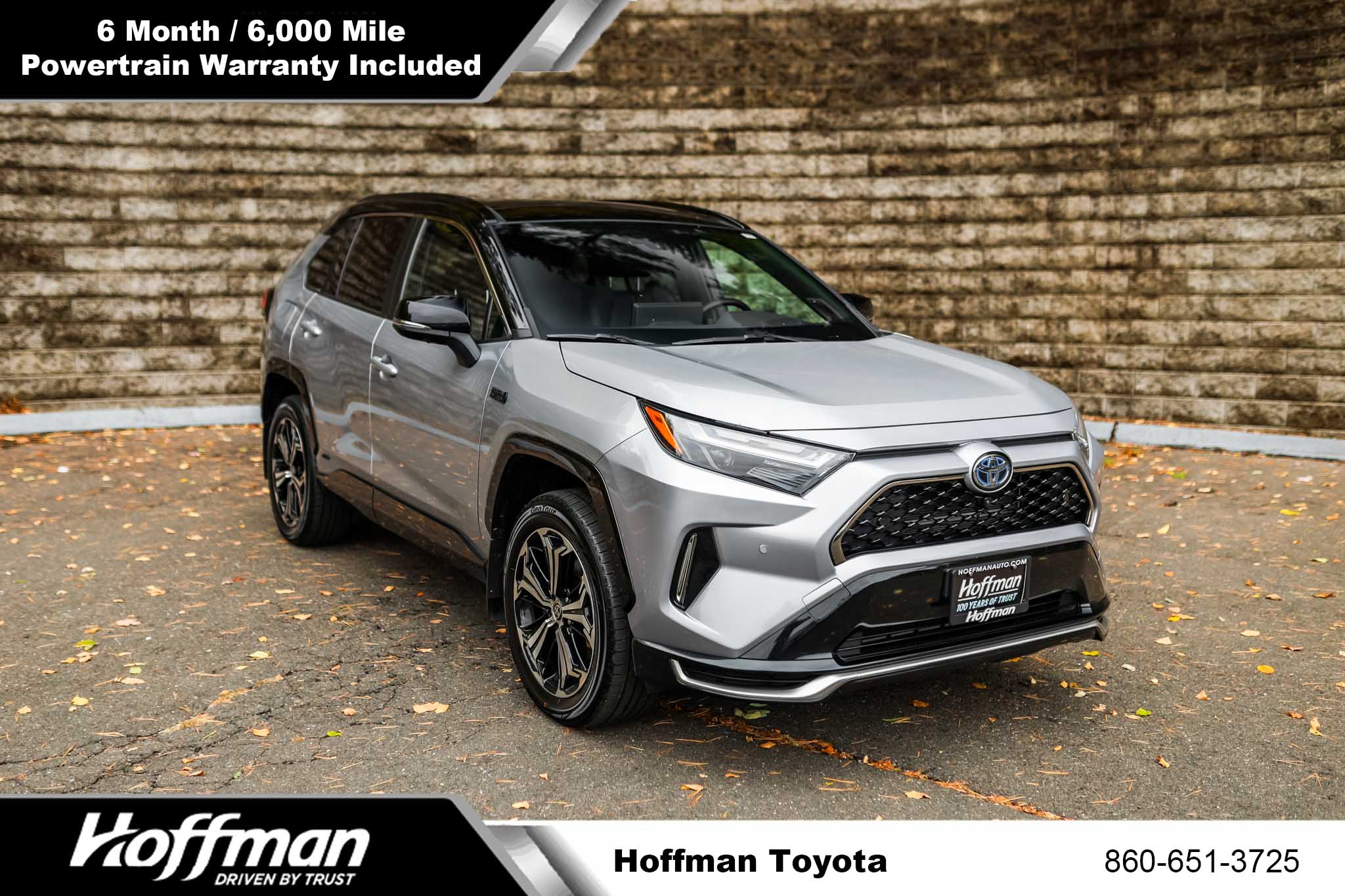 2023 Toyota RAV4 XSE's photo