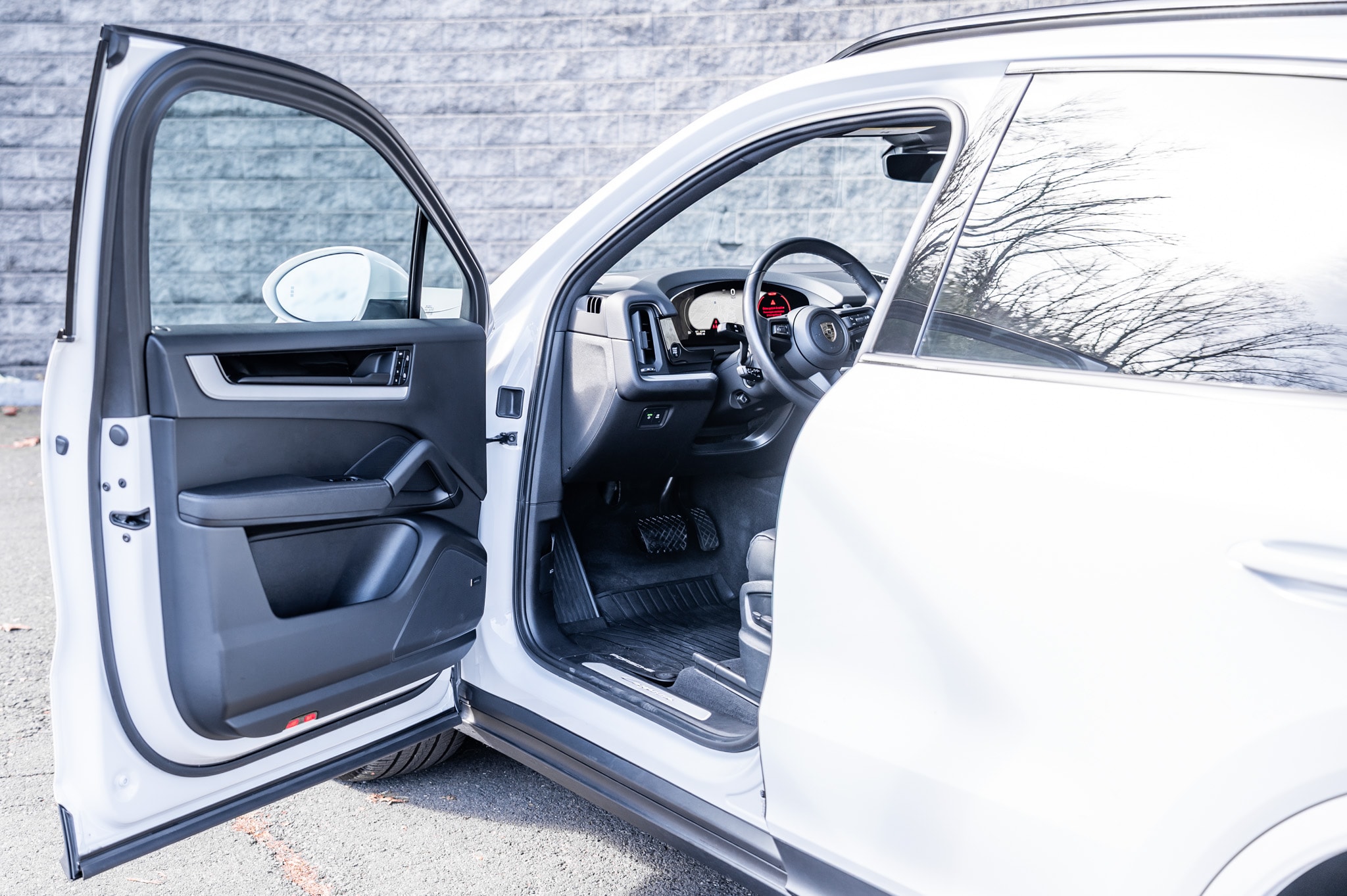 2024 Porsche Cayenne Base - Photo 23