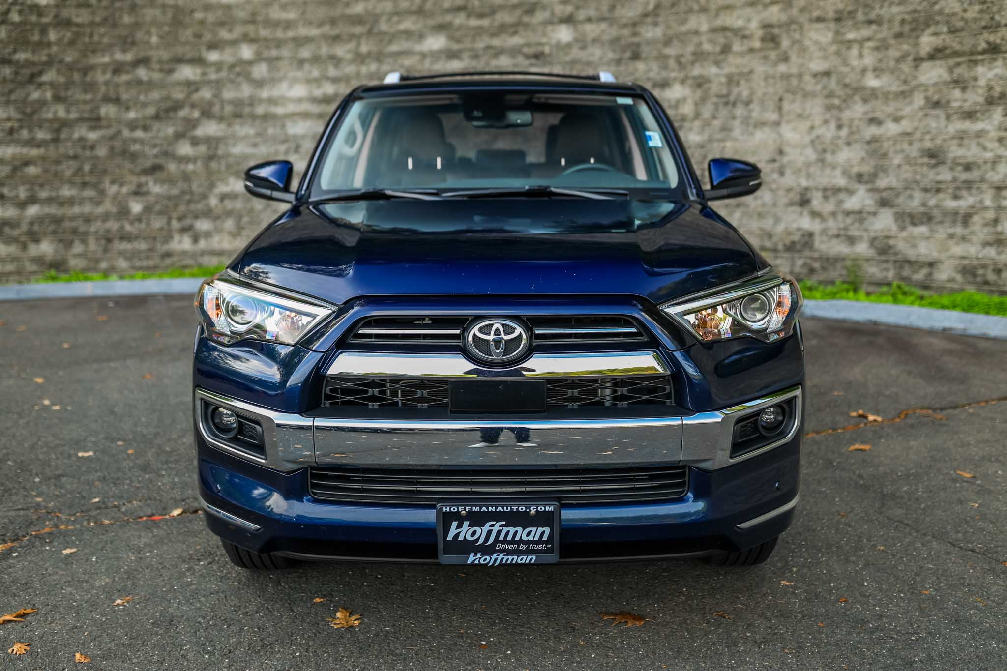 Used 2020 Toyota 4Runner Limited with VIN JTEBU5JR4L5811312 for sale in Simsbury, CT