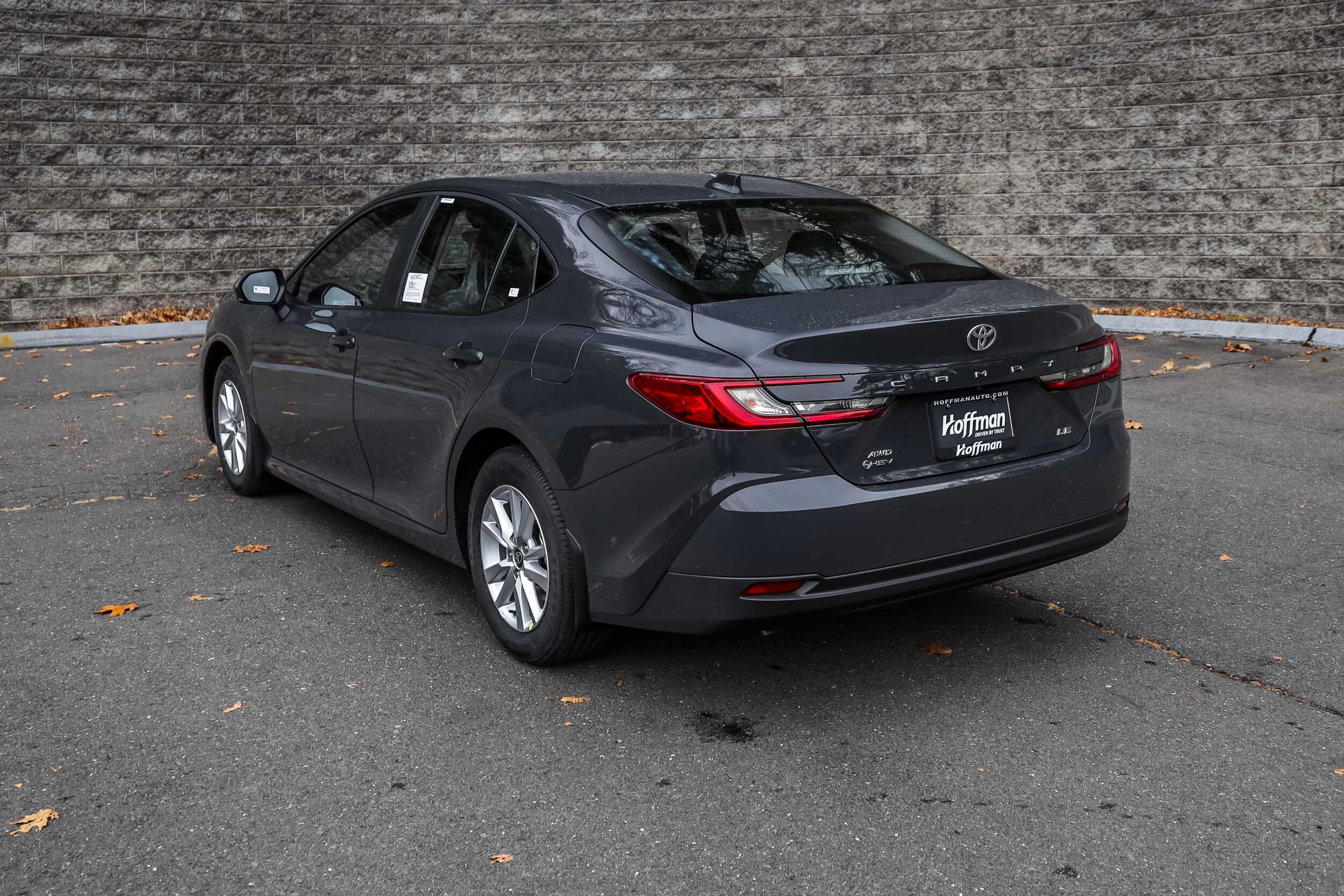 2026 Toyota Camry LE photo 4