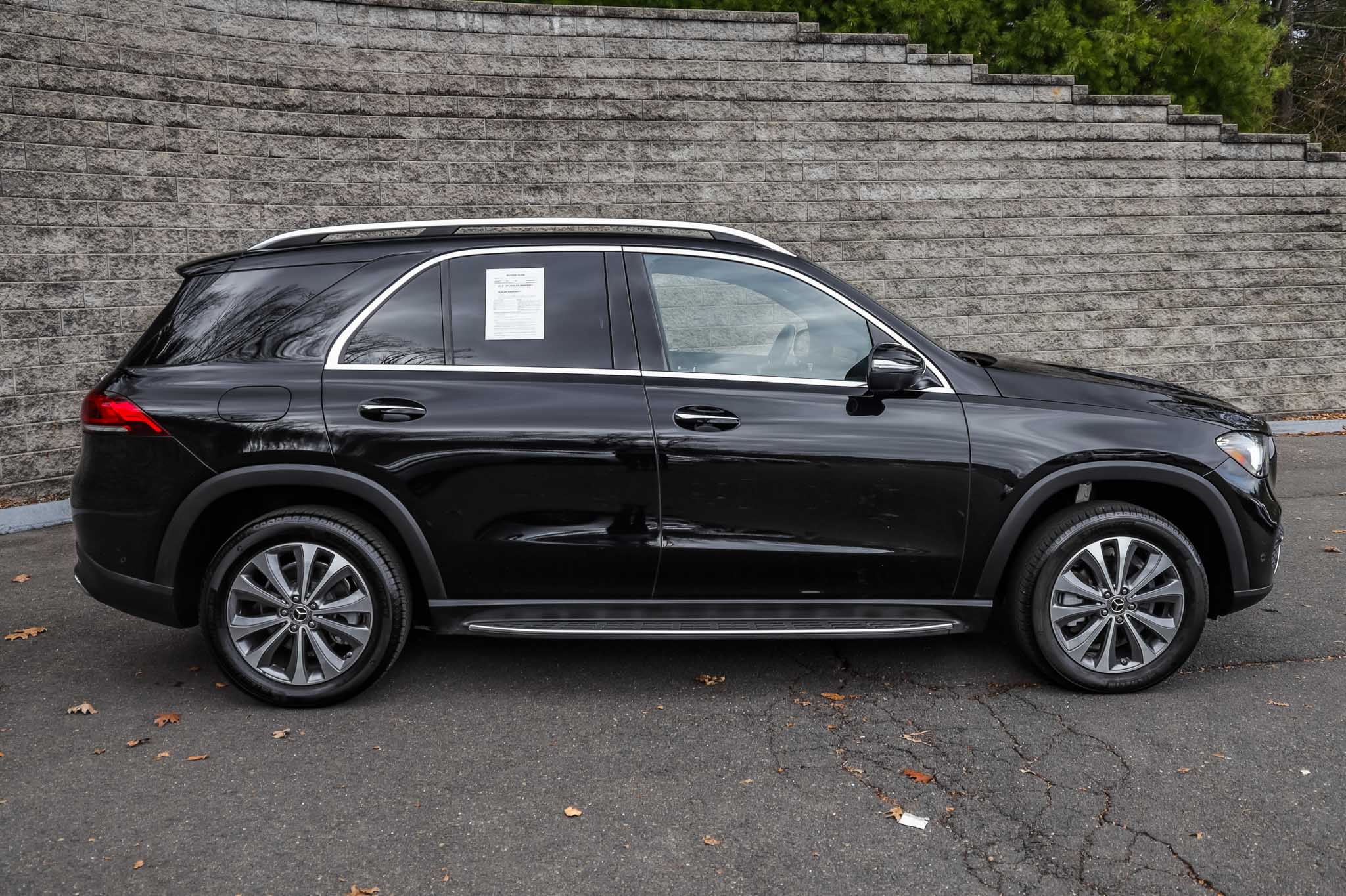 2023 Mercedes Benz GLE 350 4MATIC photo 3