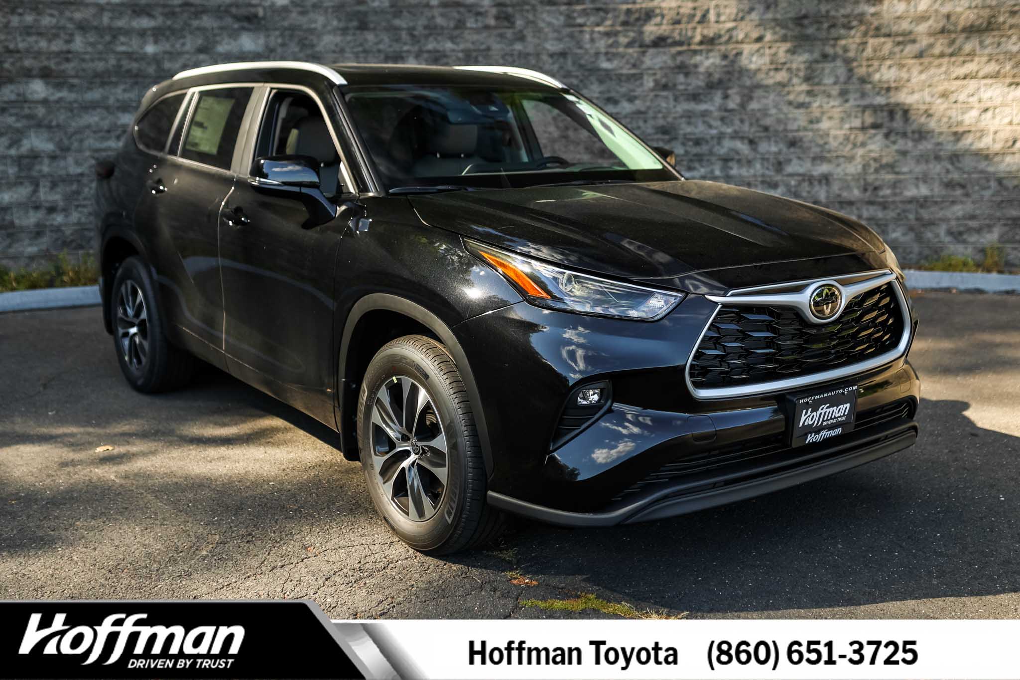 2025 Toyota Highlander XLE AWD 