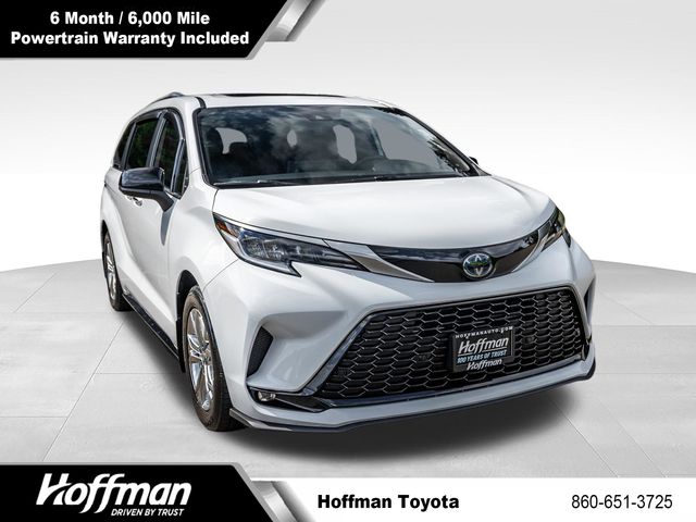 2023 Toyota Sienna Van Passenger Van 