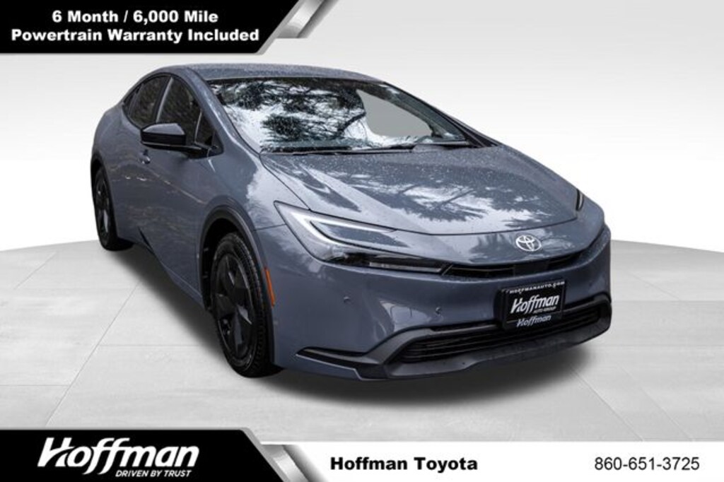 Used 2025 Toyota Prius LE Hatchback