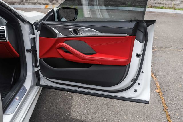 2023 BMW 8 Series 840i - Photo 14