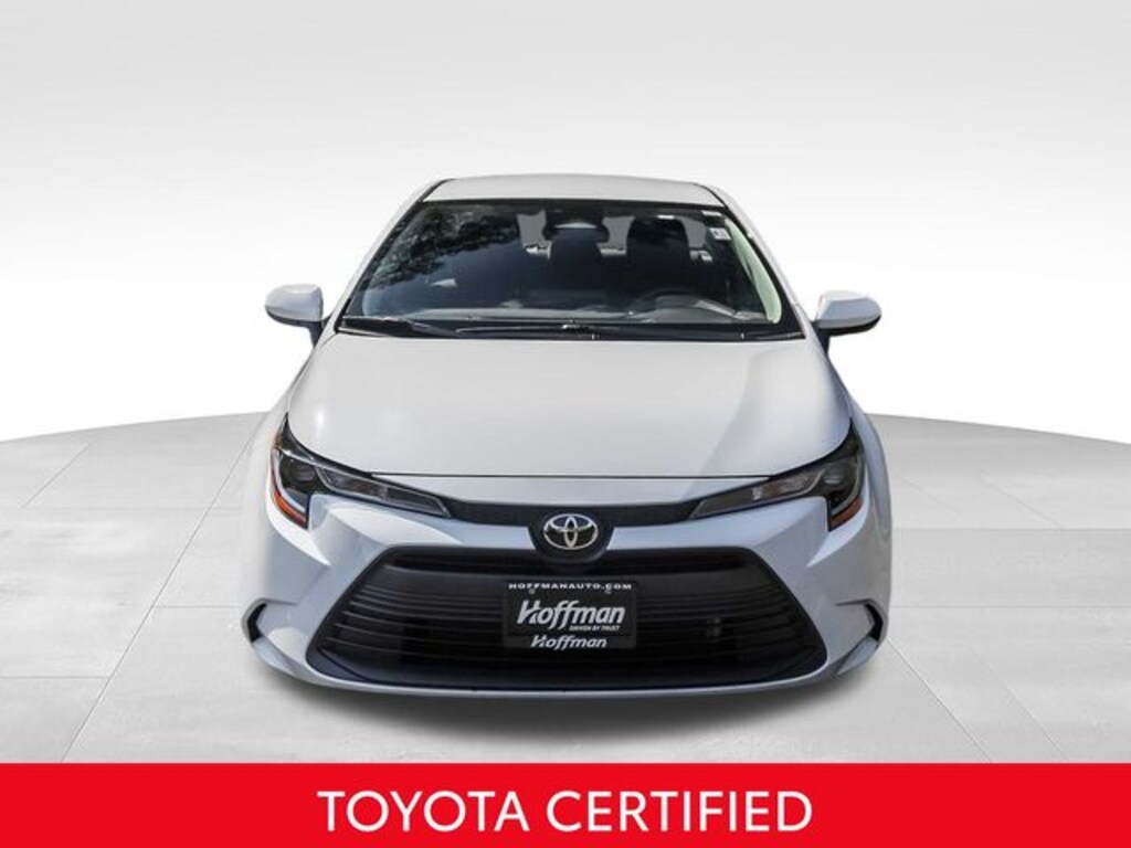 Used 2025 Toyota Corolla LE Sedan