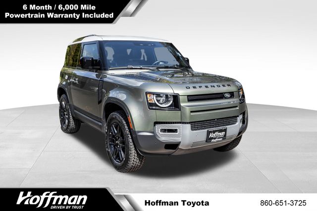 2023 Land Rover Defender S's photo