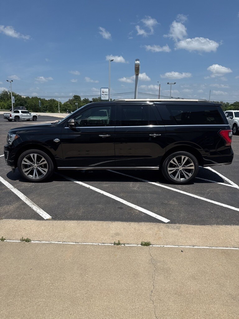 2021 Ford Expedition MAX King Ranch photo 3