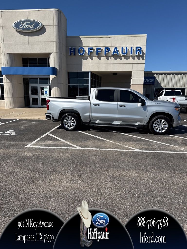 2022 Chevrolet Silverado 1500 Custom