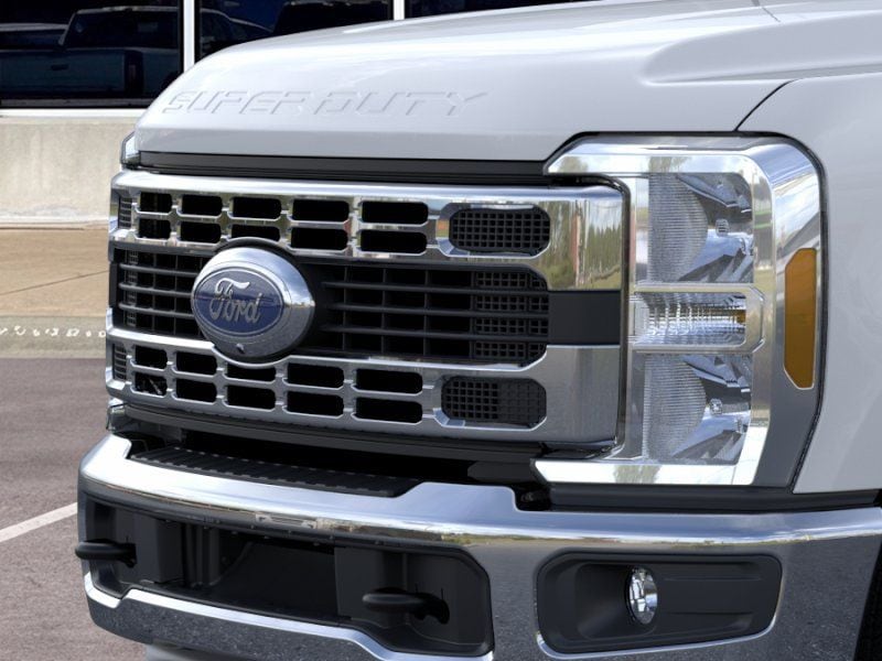 2026 Ford F-350 Super Duty XLT - Photo 17