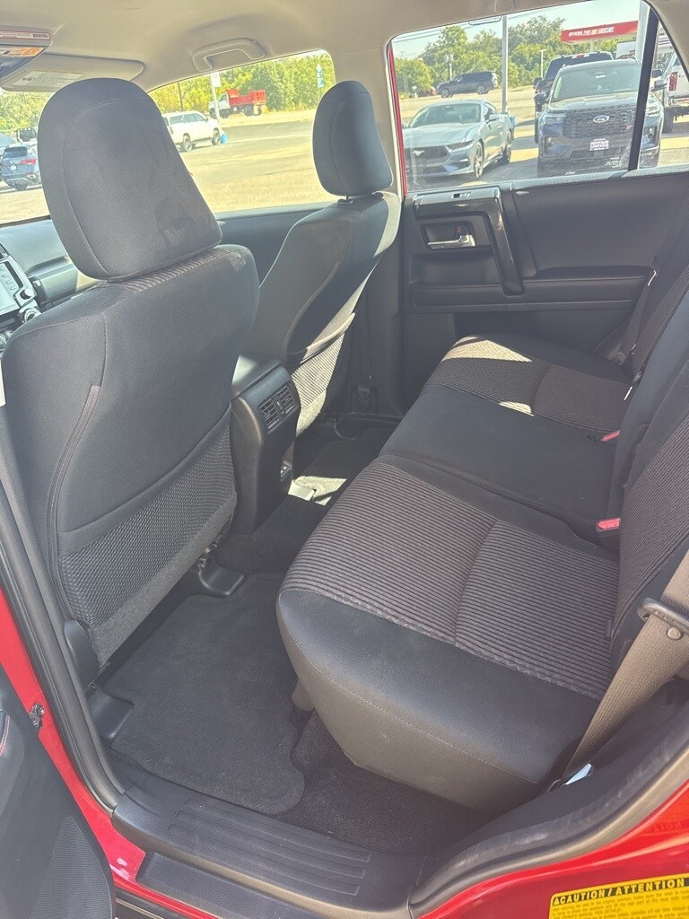 2024 Toyota 4Runner TRD photo 2