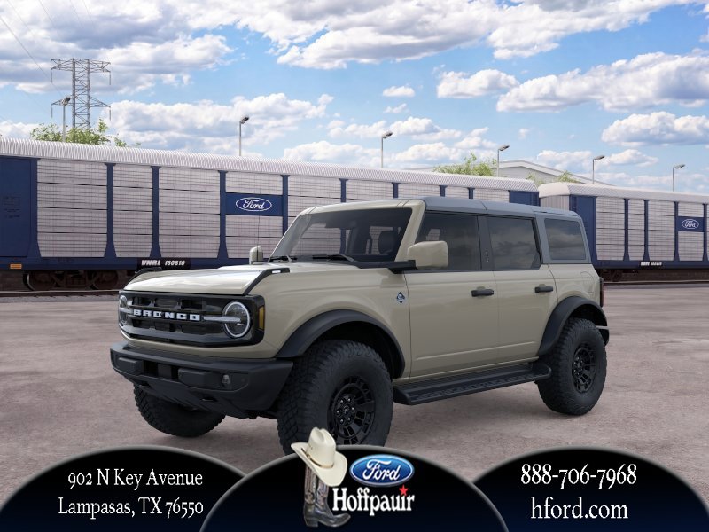 2026 Ford Bronco Outer Banks SUV