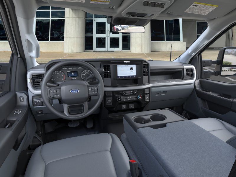 2026 Ford F-350 Super Duty XL - Photo 9