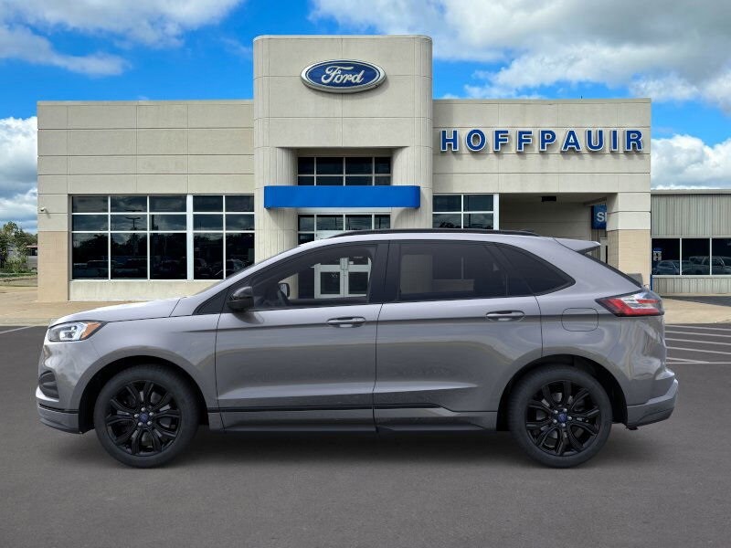 2024 Ford Edge SE photo 2