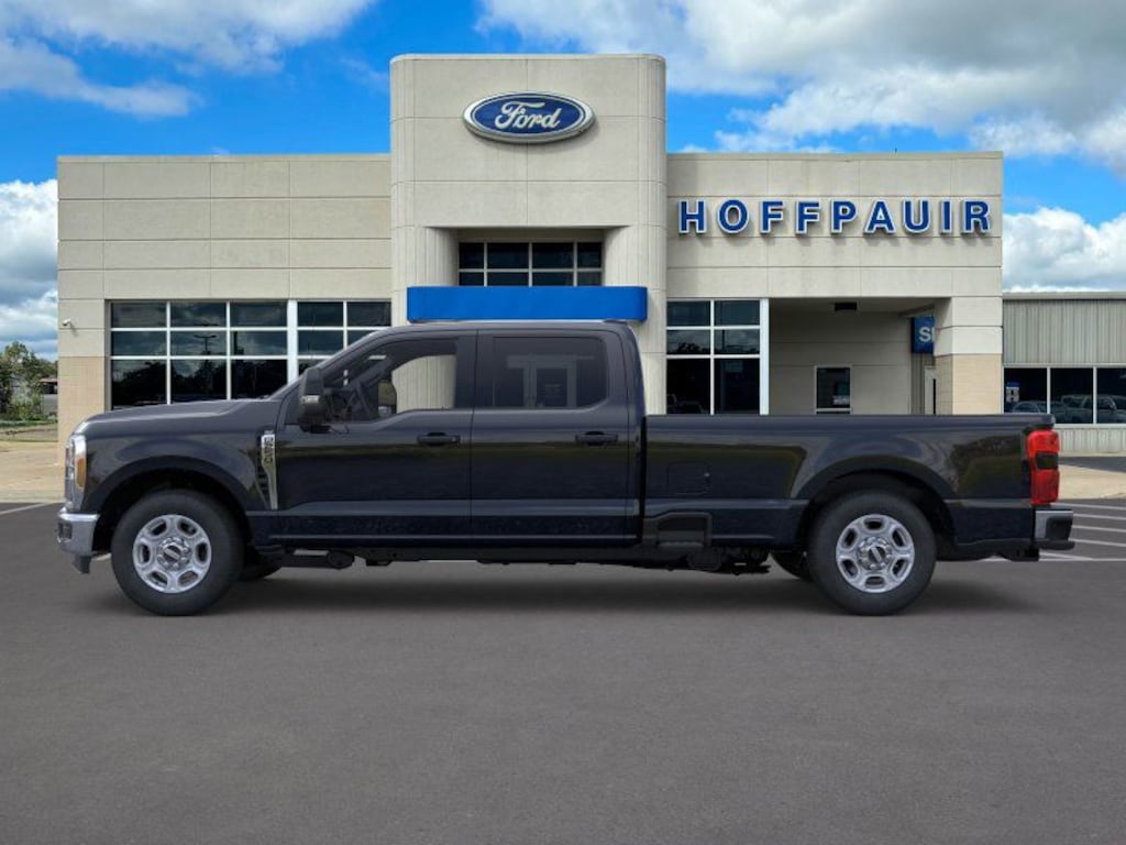 New 2026 Ford F-250 Truck Crew Cab