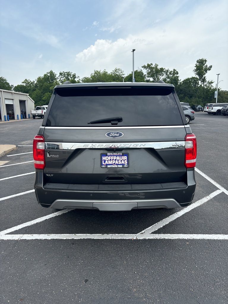 Used 2019 Ford Expedition XLT with VIN 1FMJK1JT7KEA35374 for sale in Lampasas, TX