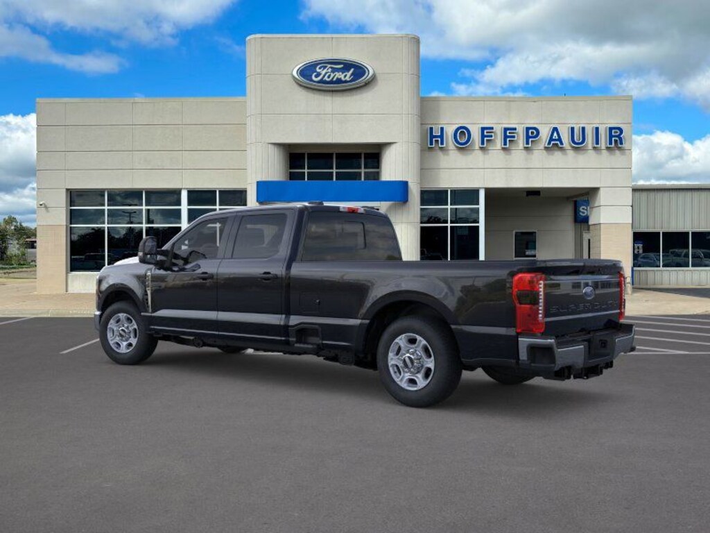 New 2026 Ford F-250 Truck Crew Cab