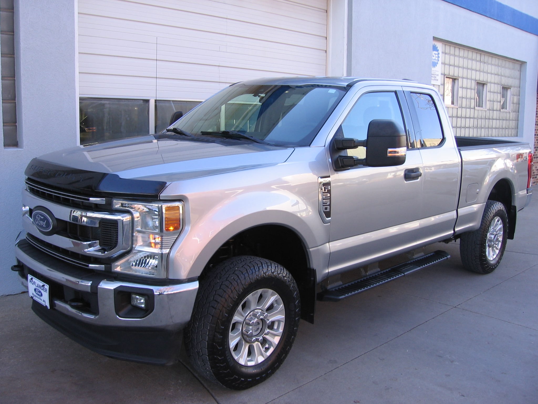 2021 Ford F-250 Super Duty XLT's photo