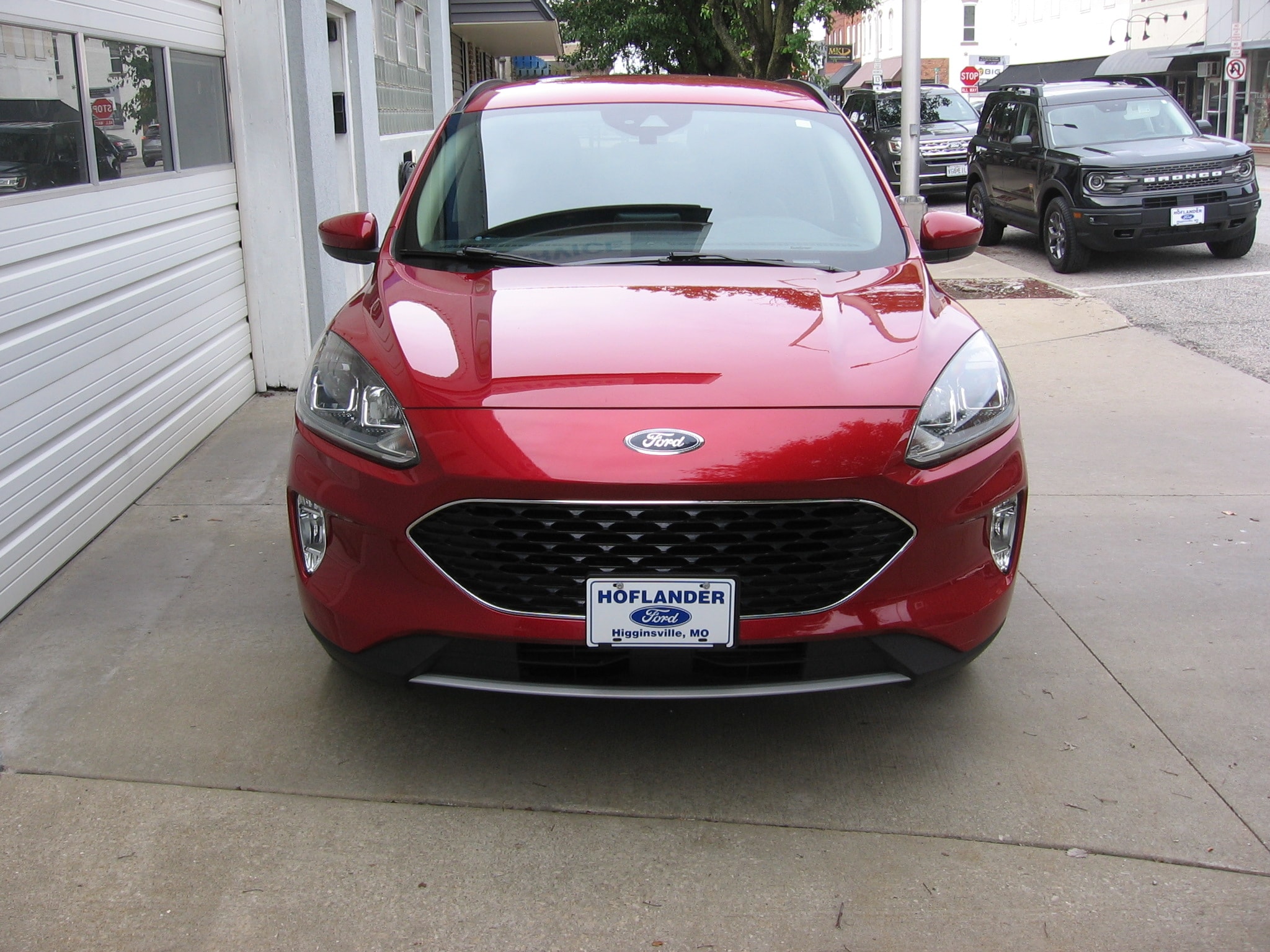 Used 2020 Ford Escape SEL with VIN 1FMCU0H68LUA55749 for sale in Kansas City