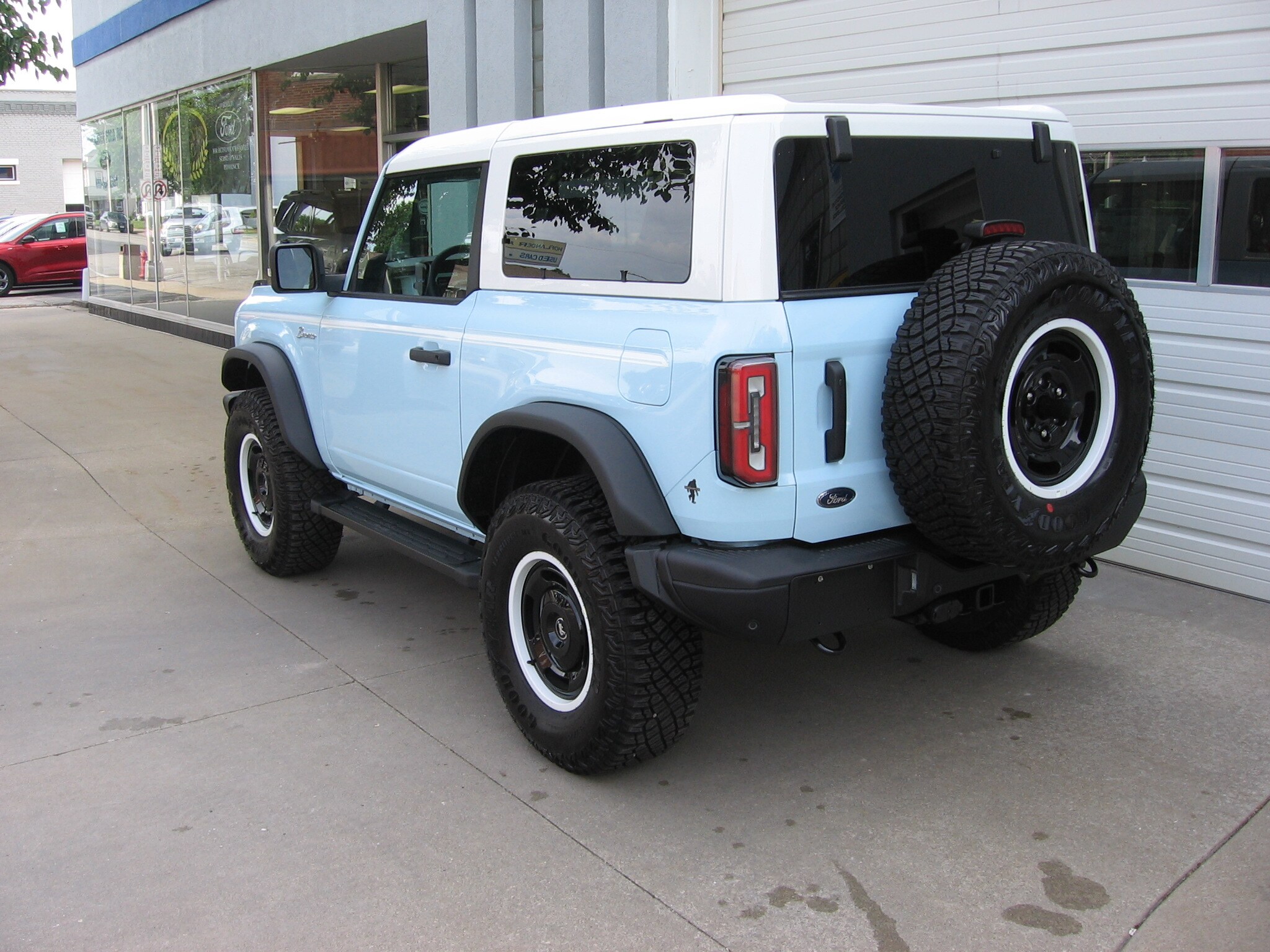 2024 Ford Bronco Heritage Limited First Edition photo 4