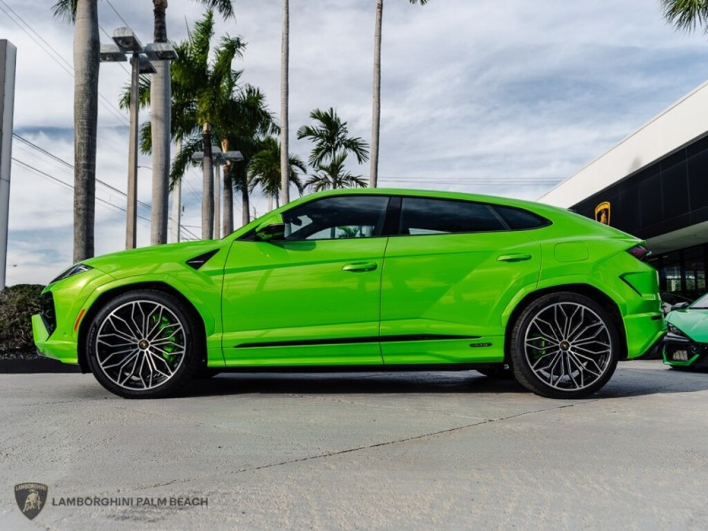 New 2025 Lamborghini Urus SE SUV