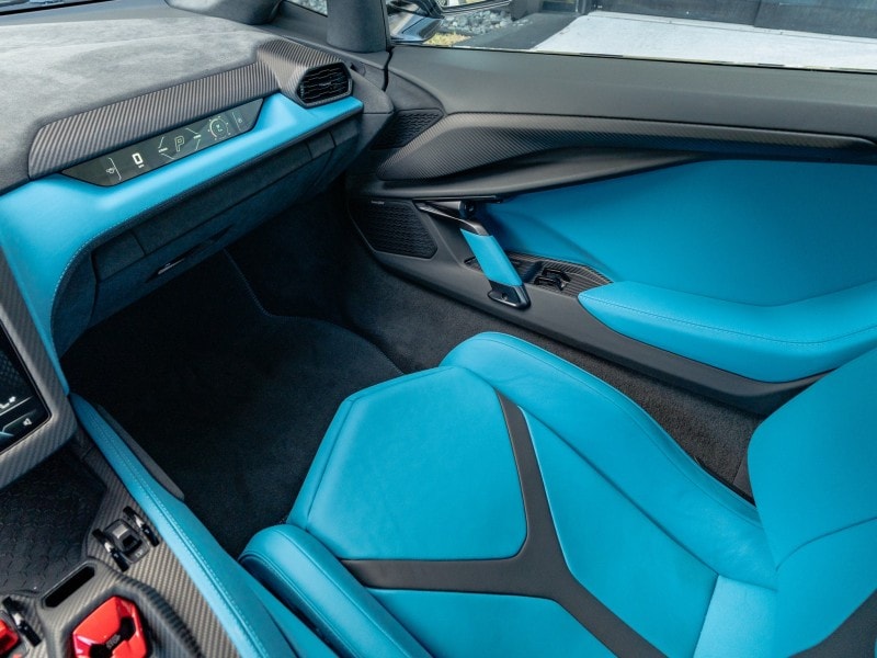 2026 Lamborghini Revuelto Base - Photo 9