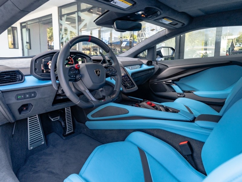 2026 Lamborghini Revuelto Base - Photo 16