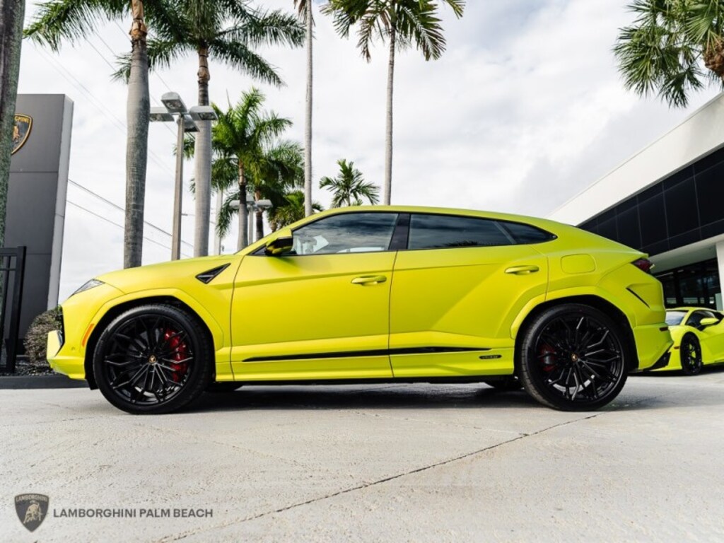 New 2025 Lamborghini Urus SE SUV