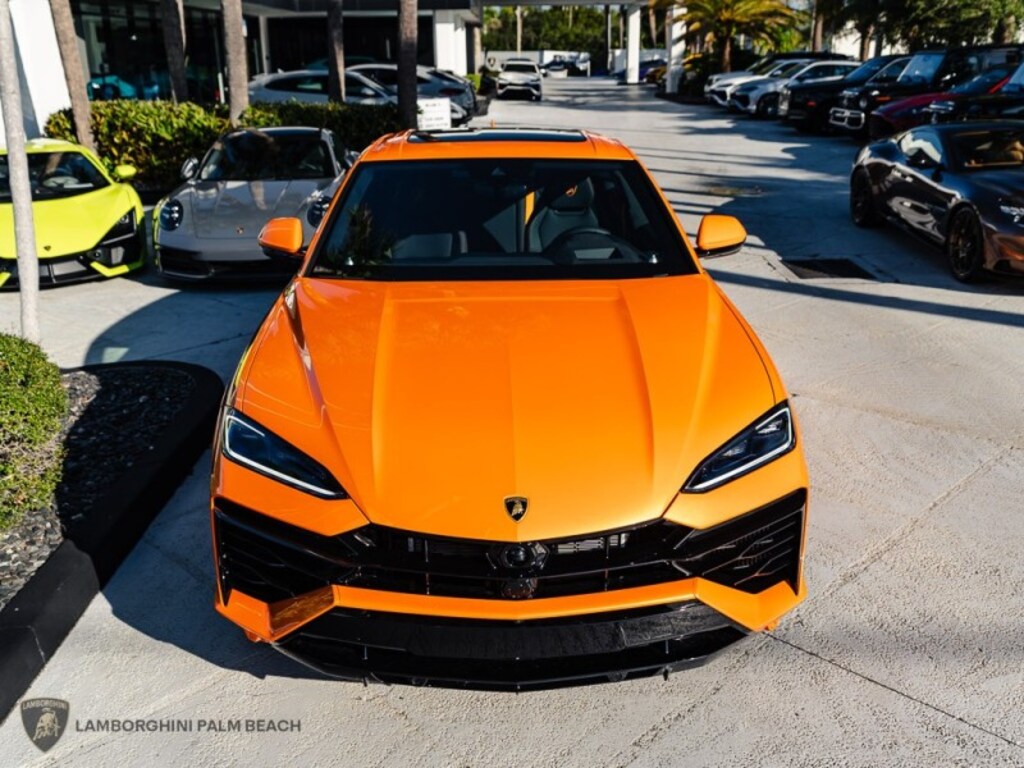New 2025 Lamborghini Urus SE SUV
