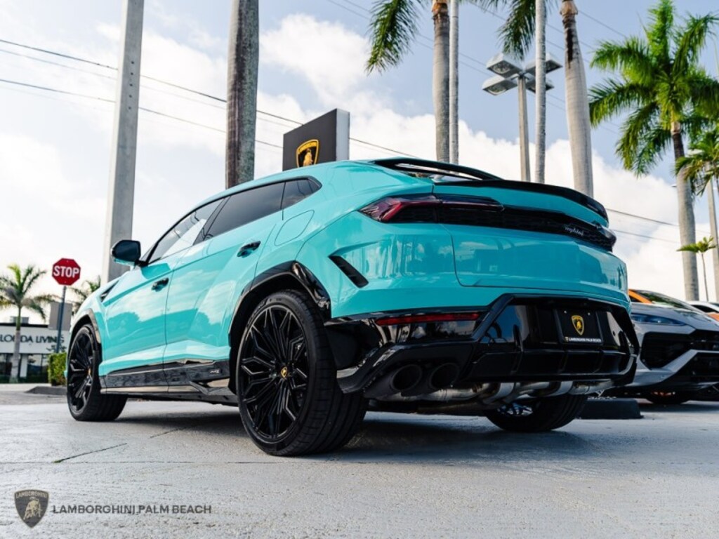 New 2025 Lamborghini Urus SE SUV